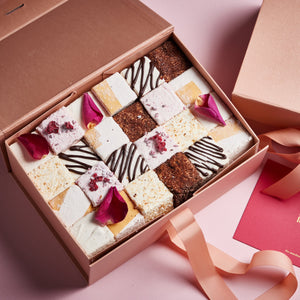 Marshmallowist Treat Box